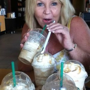 Meet your Posher, Lavena